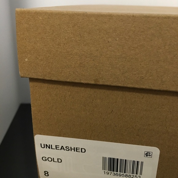 Steve Madden Gold Heels with Silver Floral Accents - Picture 6 of 6